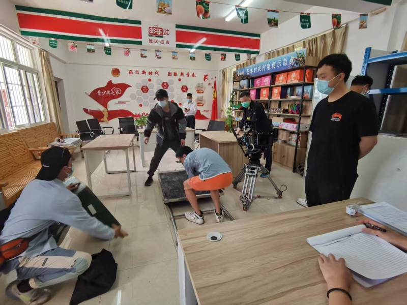 一支视频激活品牌生命力｜中阳县产品视频拍摄公司的创意魔法秀